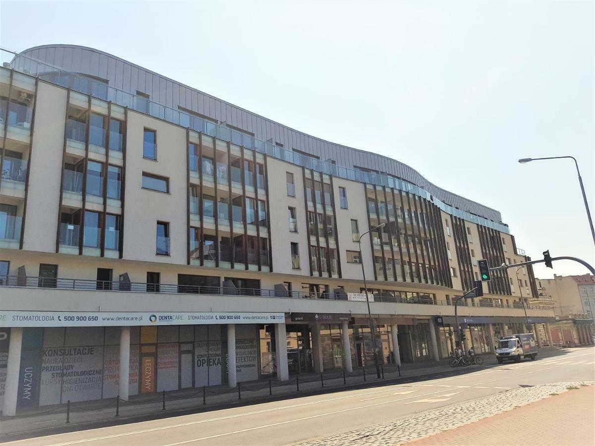 Apartament B&F Garbary Poznań Business&Family - Parking Zewnętrze zdjęcie