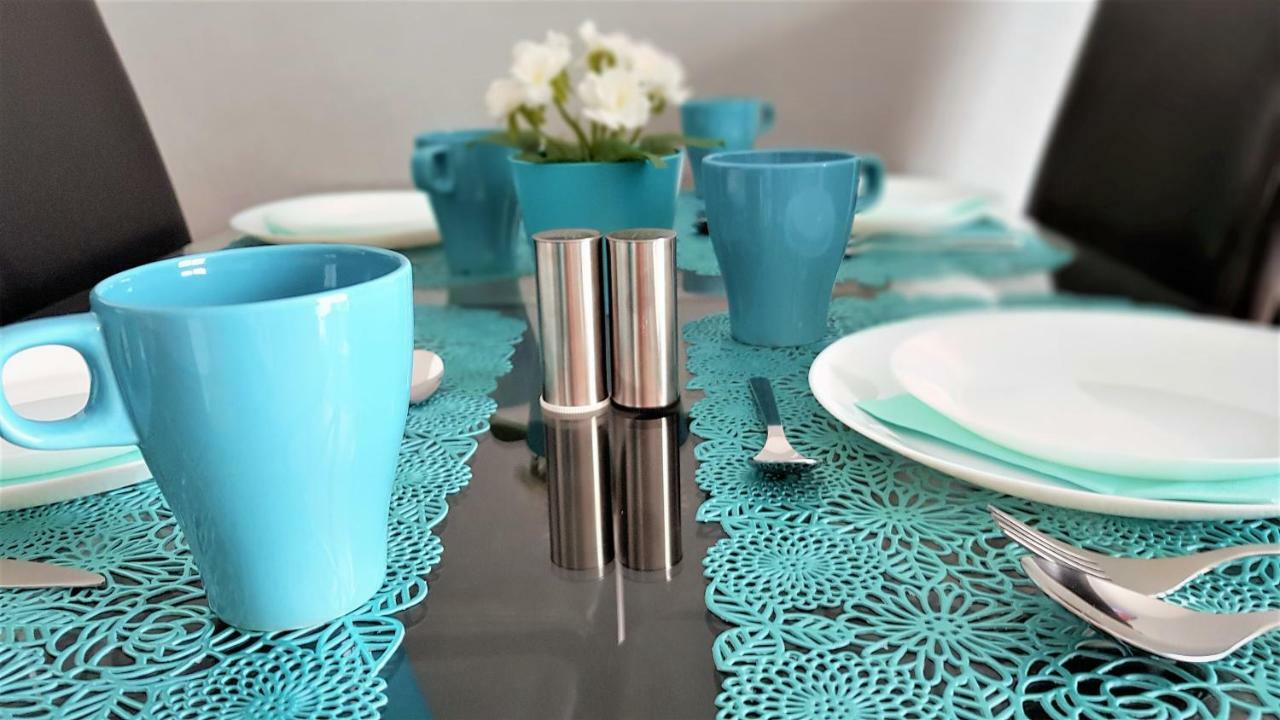 Apartament B&F Garbary Poznań Business&Family - Parking Zewnętrze zdjęcie