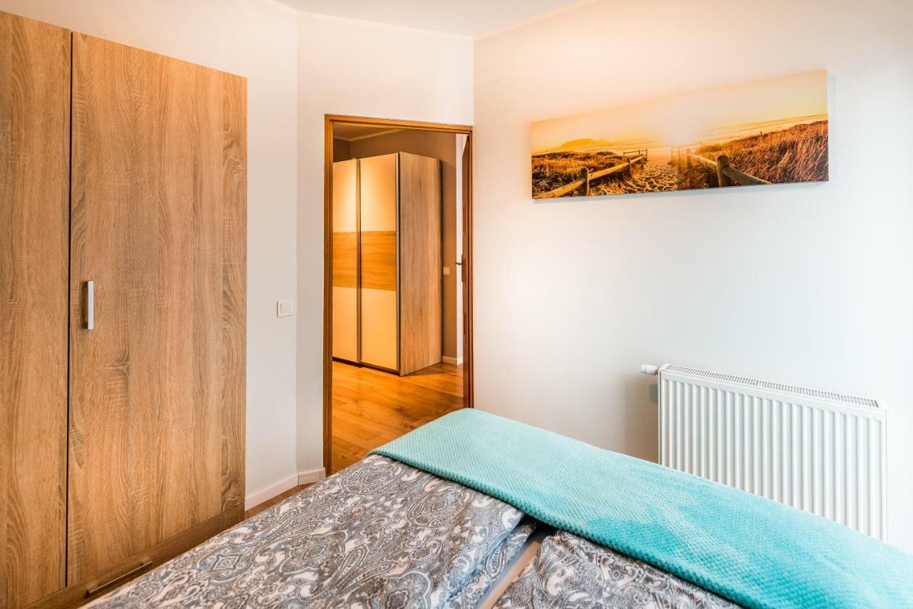 Apartament B&F Garbary Poznań Business&Family - Parking Zewnętrze zdjęcie