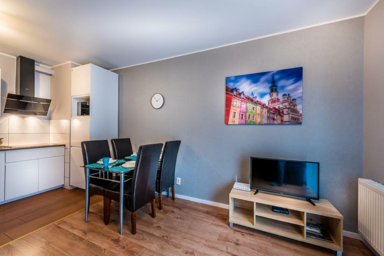 Apartament B&F Garbary Poznań Business&Family - Parking Zewnętrze zdjęcie