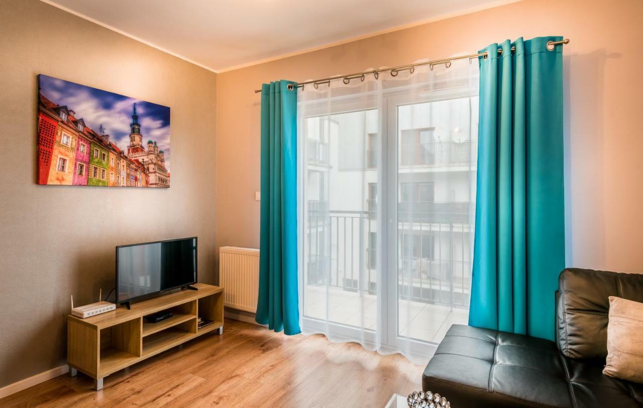 Apartament B&F Garbary Poznań Business&Family - Parking Zewnętrze zdjęcie